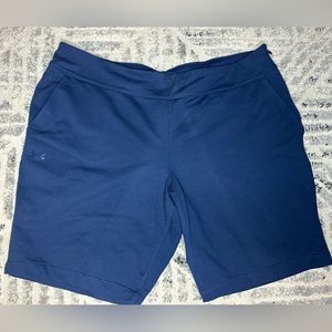 Under Armour NWT WOMENS FITTED XL SHORTS